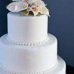 Classic Elegant Wedding Cake